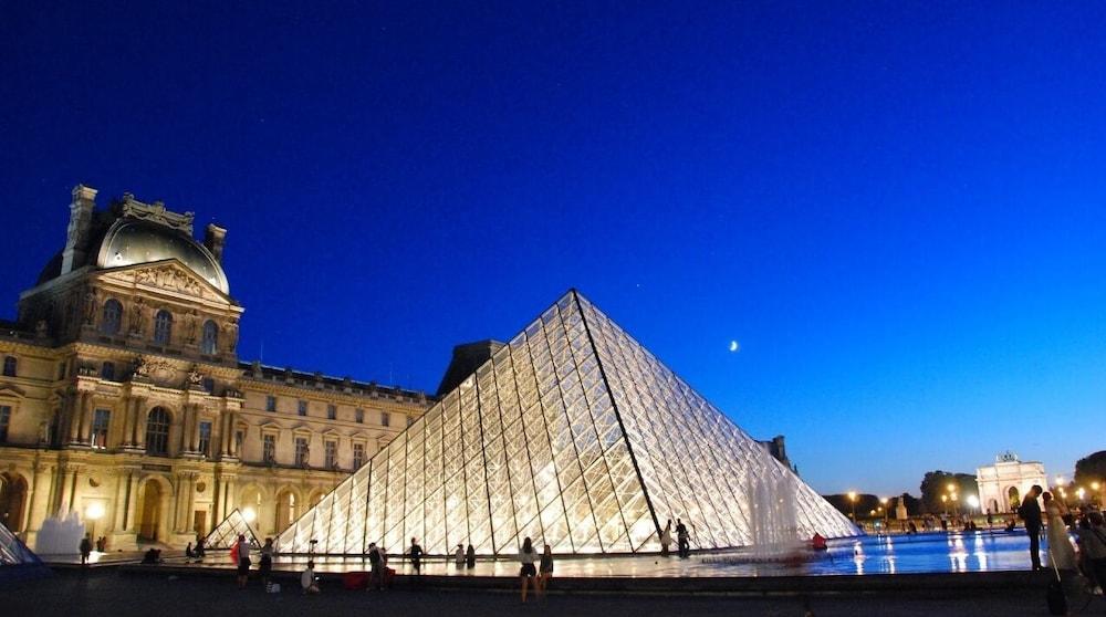 Hotel La Sanguine Paris Exteriör bild